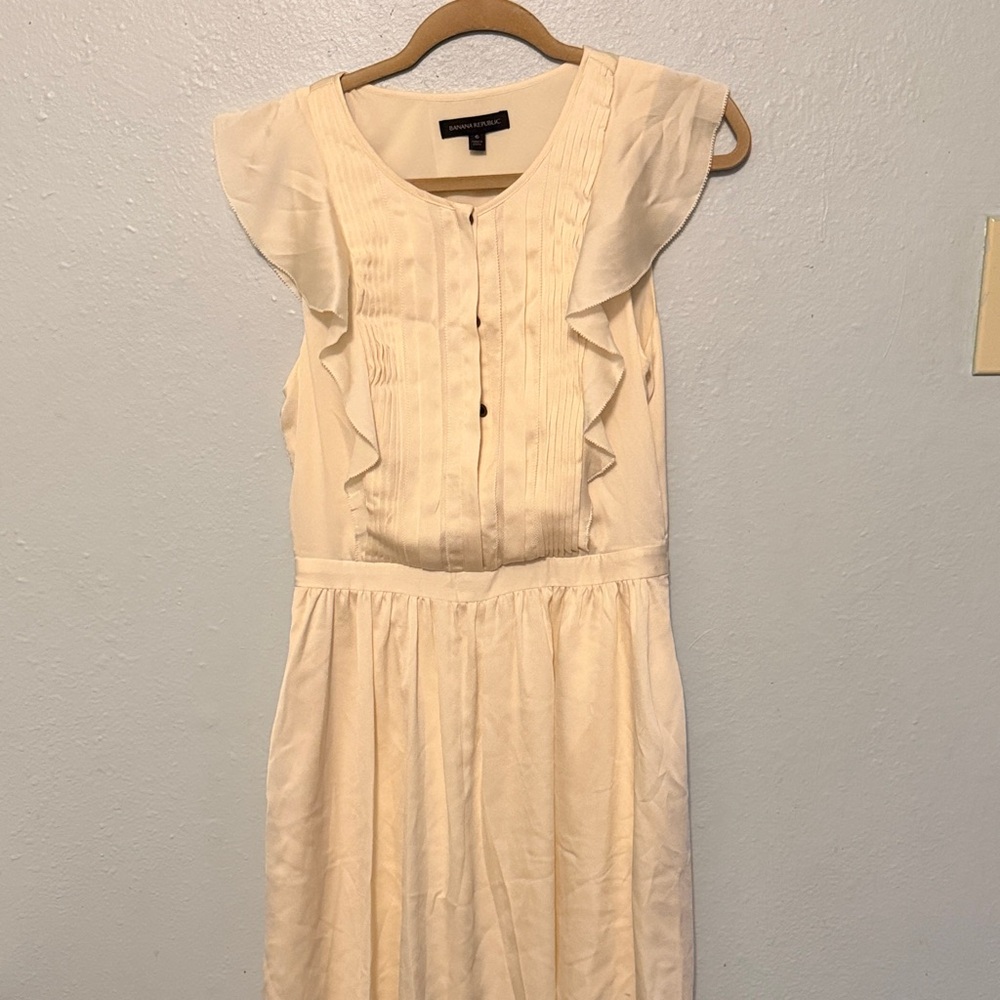 Banana Republic Cream Ruffle Midi Dress